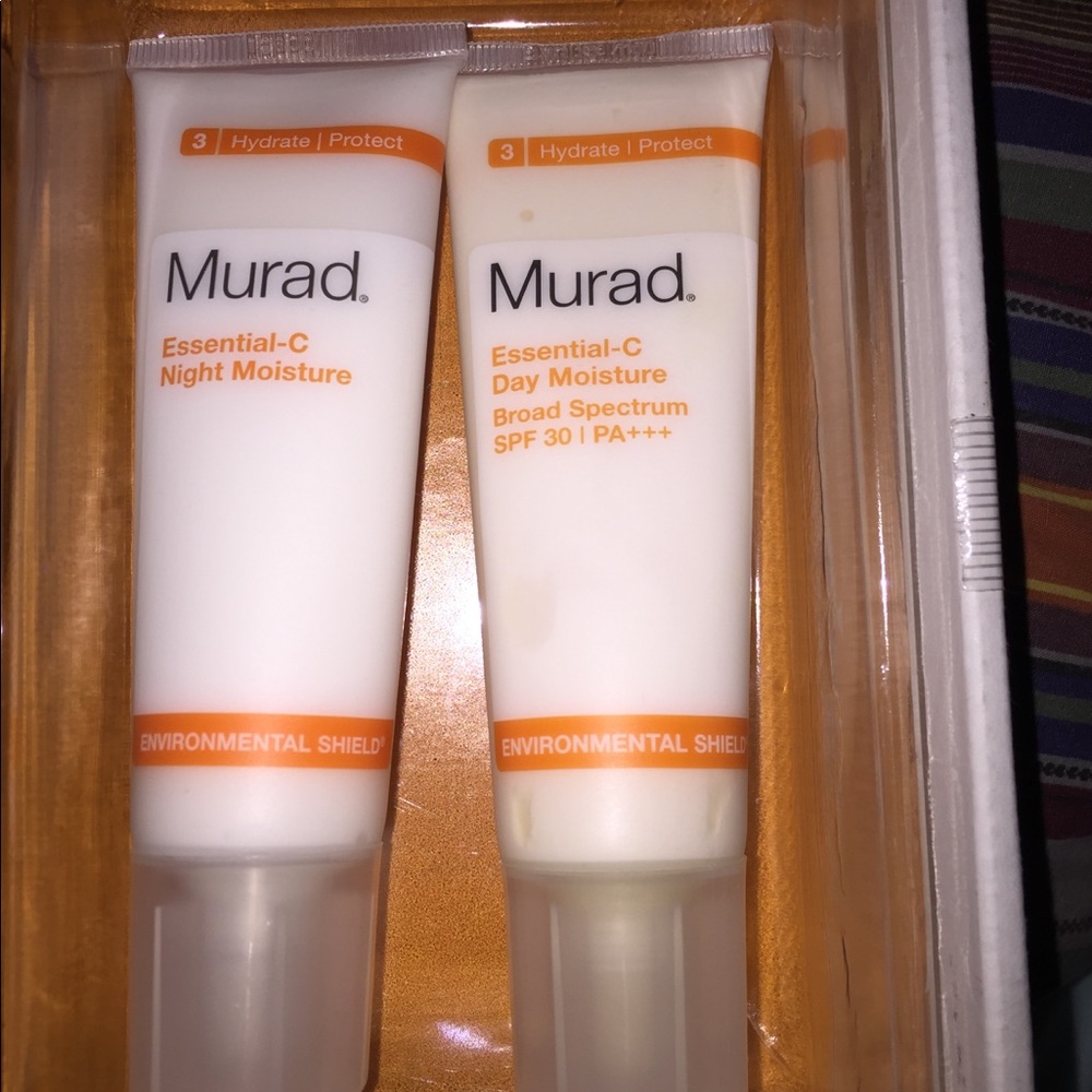Murad Essential-C moisturizer day & night